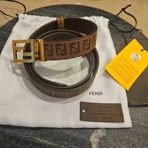 FENDI BELT 🤎🩷